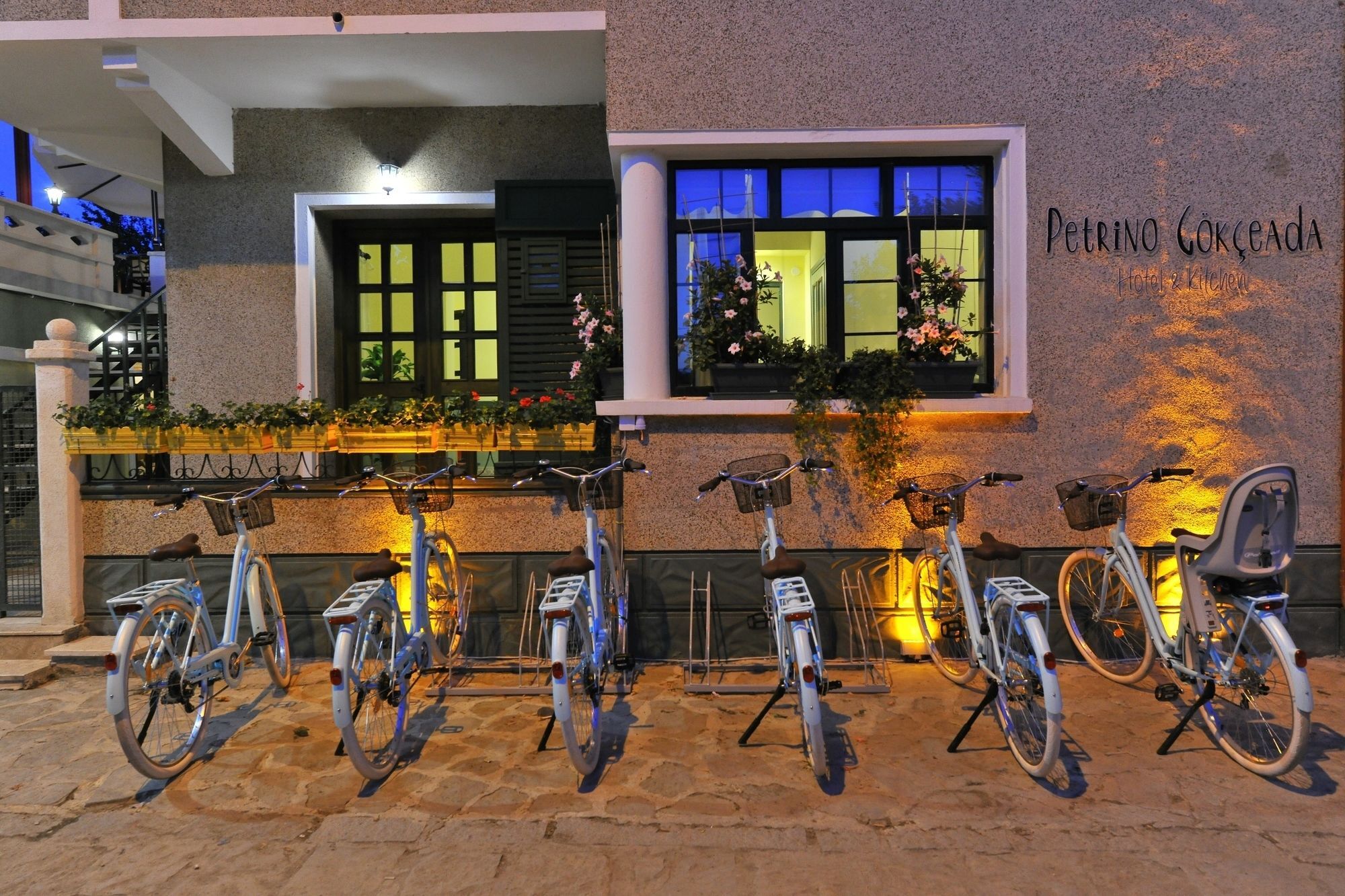 İmroz Petrino Goekceada Hotel&Kitchen מראה חיצוני תמונה